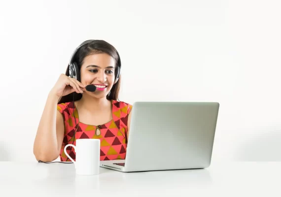 pretty-indian-asian-girl-bpo-call-centre